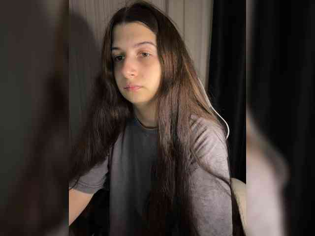Plutonyashka webcam
