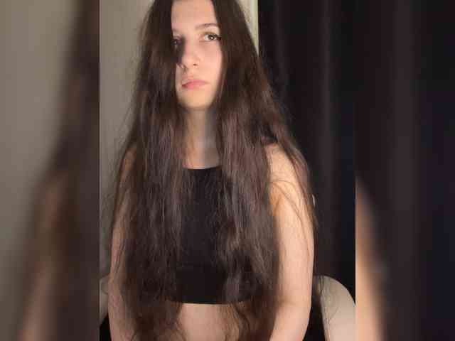 Plutonyashka webcam