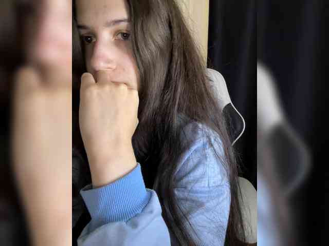 Plutonyashka webcam