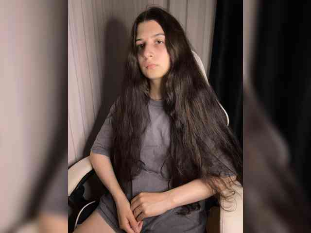 Plutonyashka webcam