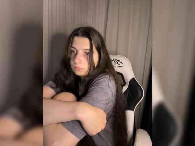 Plutonyashka webcam