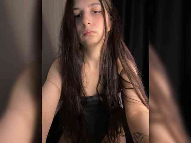 Plutonyashka webcam
