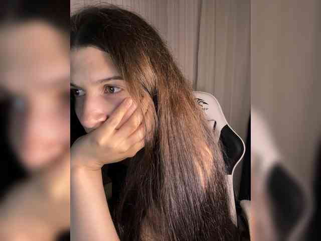 Plutonyashka webcam