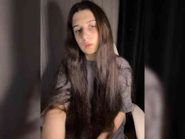 Plutonyashka webcam