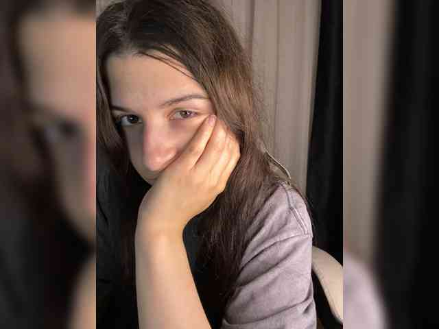 Plutonyashka webcam