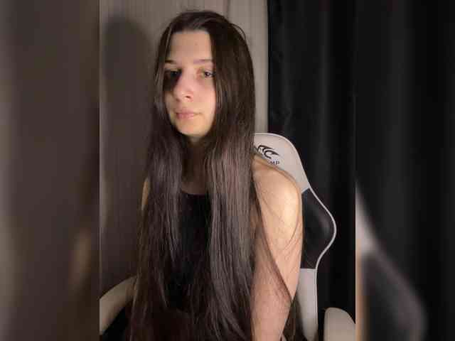 Plutonyashka webcam