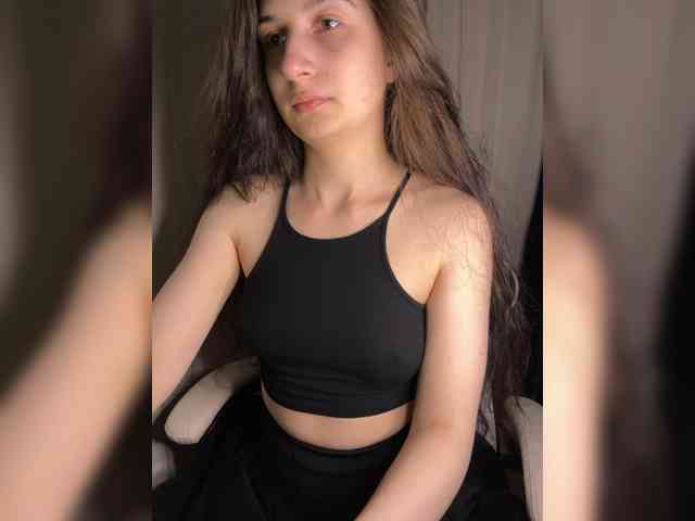 Plutonyashka Live Webcam on BongaCams