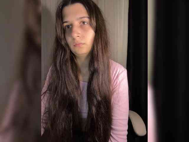 Plutonyashka webcam