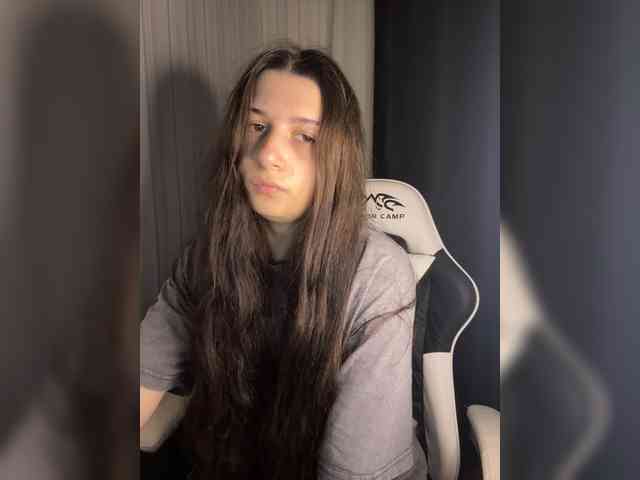 Alisia6
