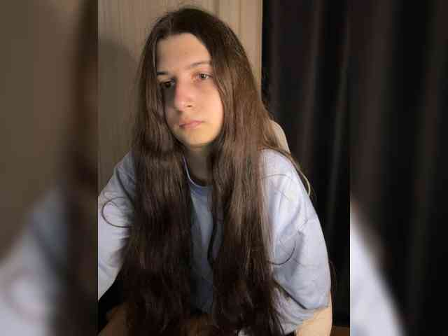 Plutonyashka webcam