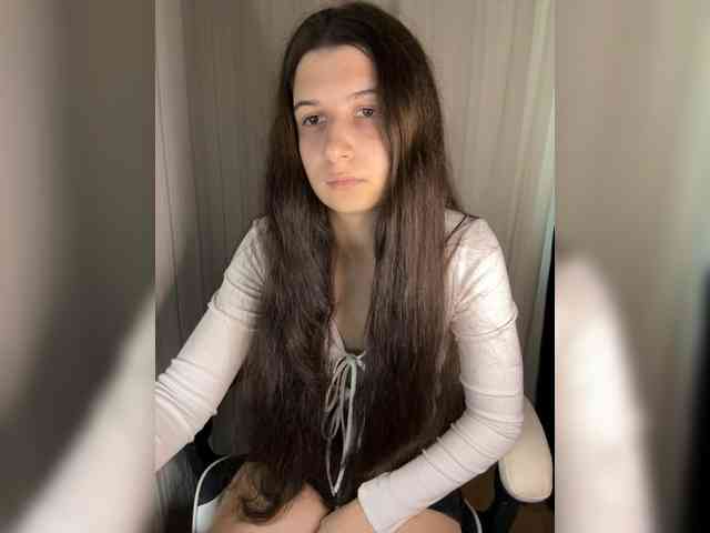 Plutonyashka webcam