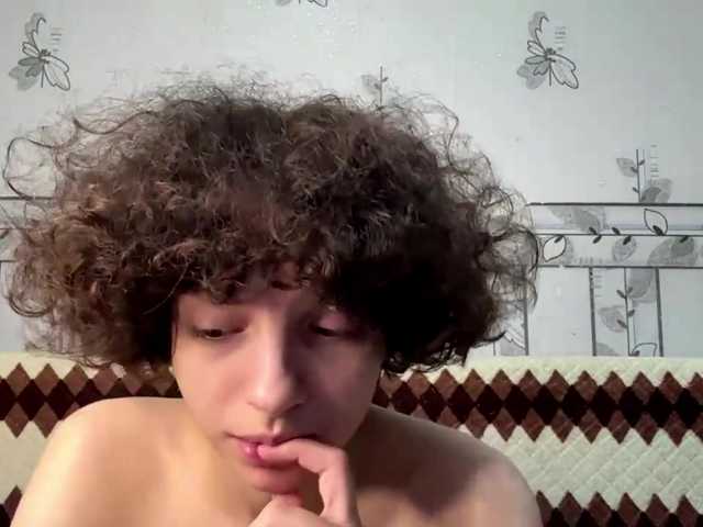 Nikatyan live cam on BongaCams