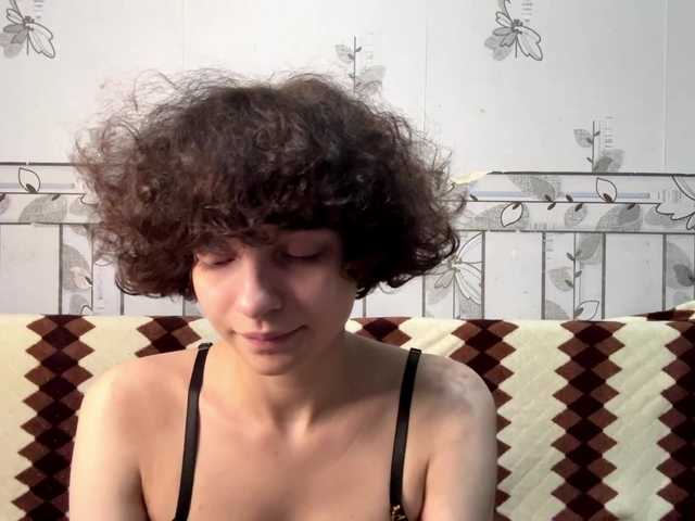 Nikatyan live cam on BongaCams