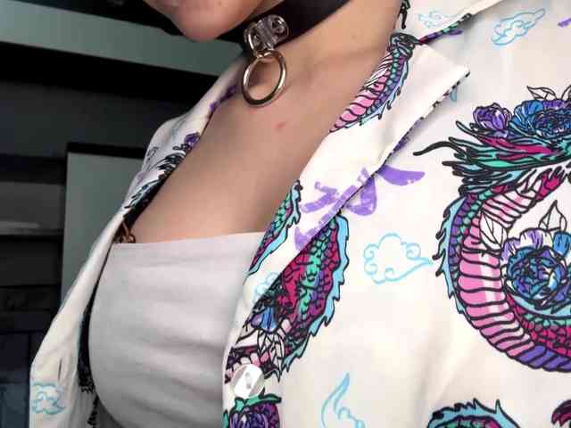 Nikatyan Live Webcam on BongaCams