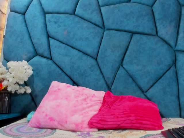 JulietaDiamond live cam on BongaCams