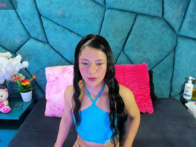 JulietaDiamond live cam on BongaCams