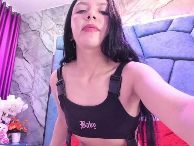 JulietaDiamond live cam on BongaCams