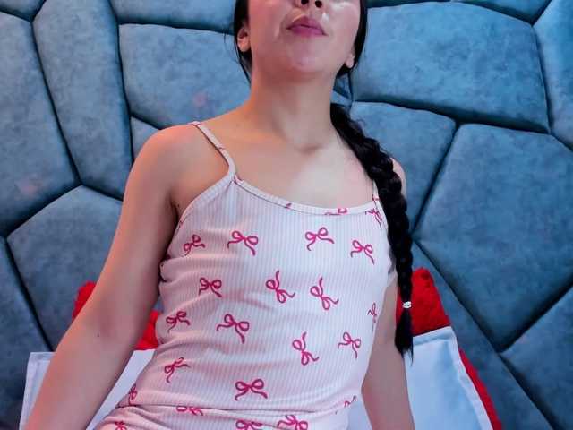 JulietaDiamond live webcam show