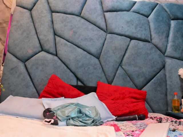 JulietaDiamond live cam on BongaCams