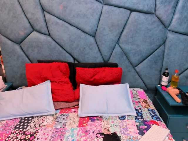 JulietaDiamond live cam on BongaCams