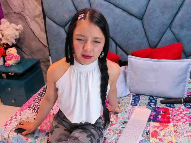 JulietaDiamond webcam