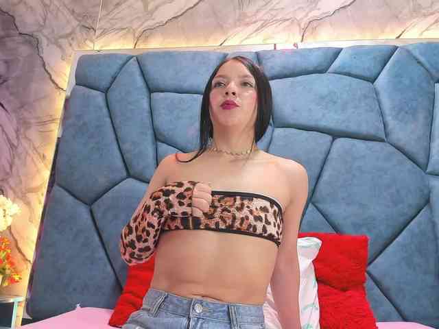 JulietaDiamond Live Webcam on BongaCams