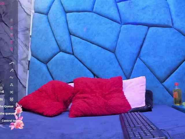 JulietaDiamond webcam