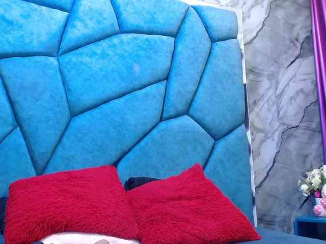 JulietaDiamond webcam