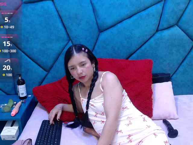 JulietaDiamond webcam