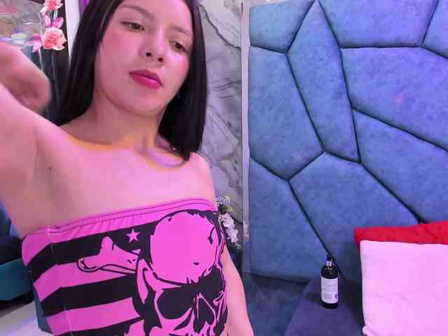 JulietaDiamond webcam