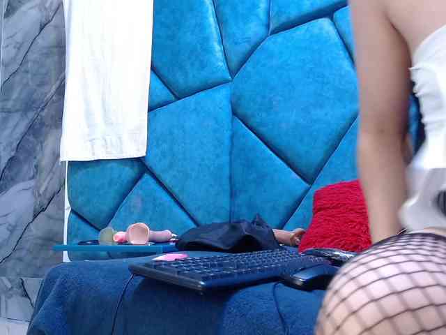 JulietaDiamond webcam
