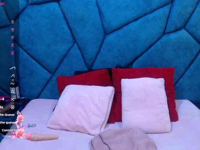 JulietaDiamond webcam