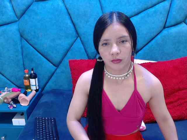 JulietaDiamond webcam