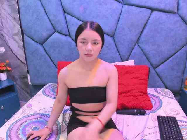 JulietaDiamond webcam