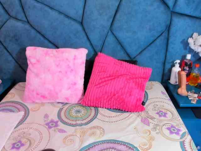 JulietaDiamond webcam