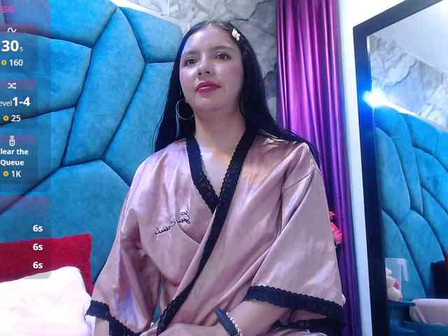 JulietaDiamond webcam