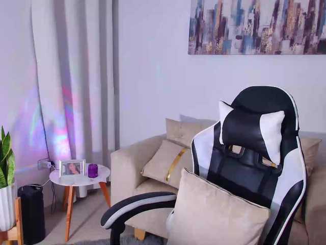 alajndraatul live cam on BongaCams