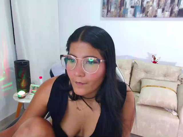 alajndraatul live cam on BongaCams