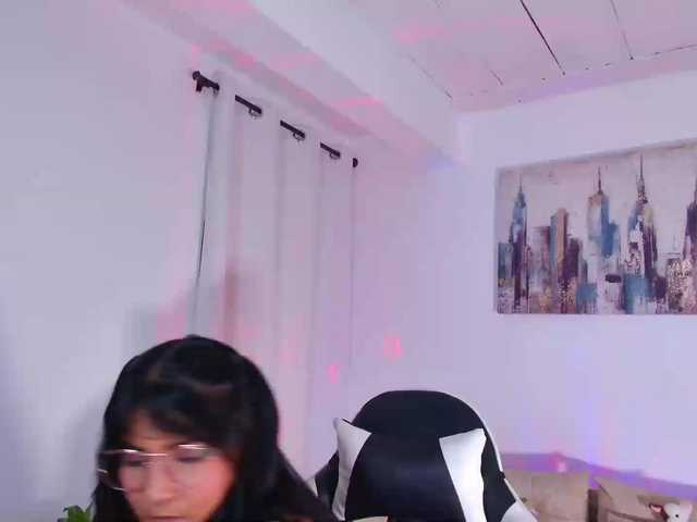AlejandraTul live cam preview