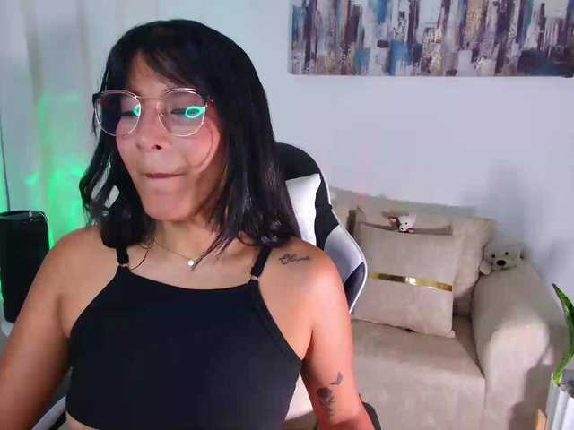 alajndraatul live cam on BongaCams
