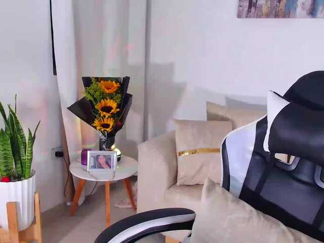 alajndraatul live cam on BongaCams
