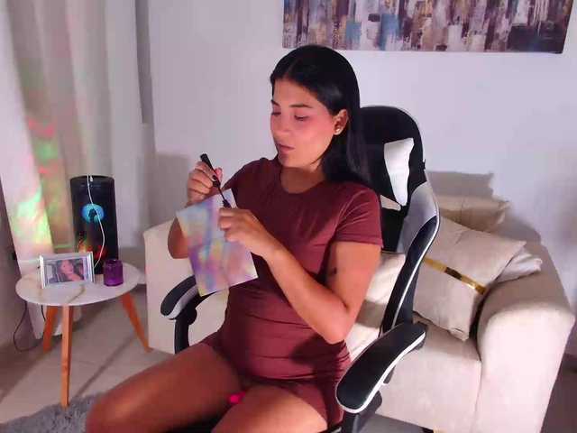 alajndraatul live cam on BongaCams