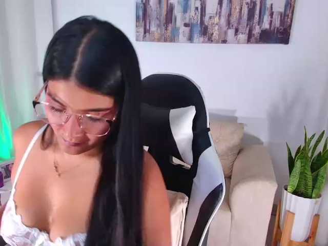 alajndraatul live cam on BongaCams