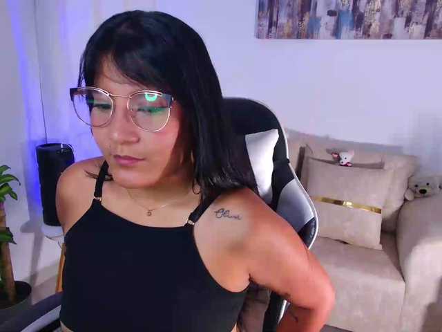 alajndraatul live cam on BongaCams
