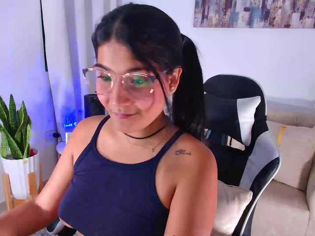 alajndraatul live cam on BongaCams