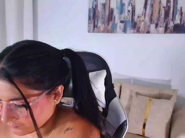 alajndraatul live cam on BongaCams
