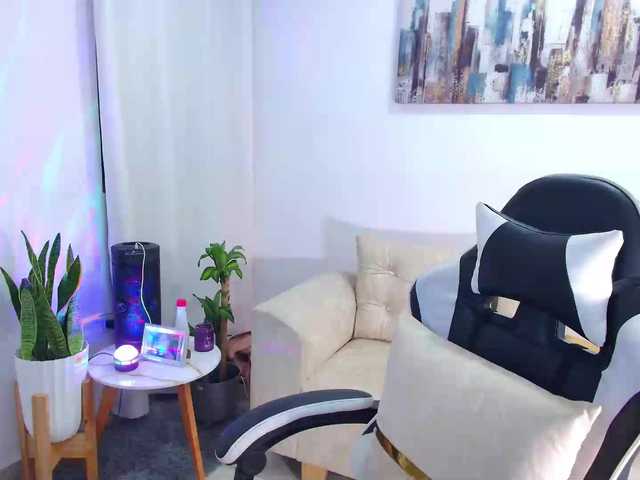 AlejandraTul live cam preview