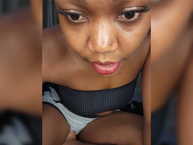 Brianah live cam on BongaCams