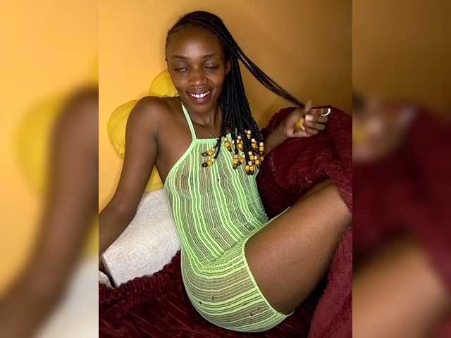 Africal live cam on BongaCams