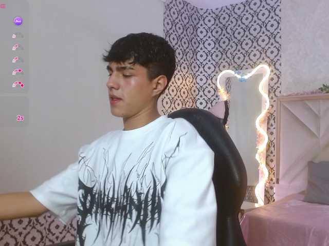 Damian-tay